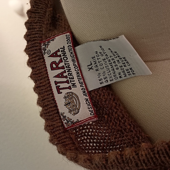 Cottagecore Woodland Embroidered Sweater - Picture 5 of 5